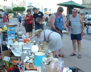 1 juillet 2006 : vide-greniers à Montigny les Vesoul