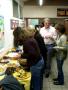 Le buffet avait t prpar par les parents qui ont apport chacun des plats.